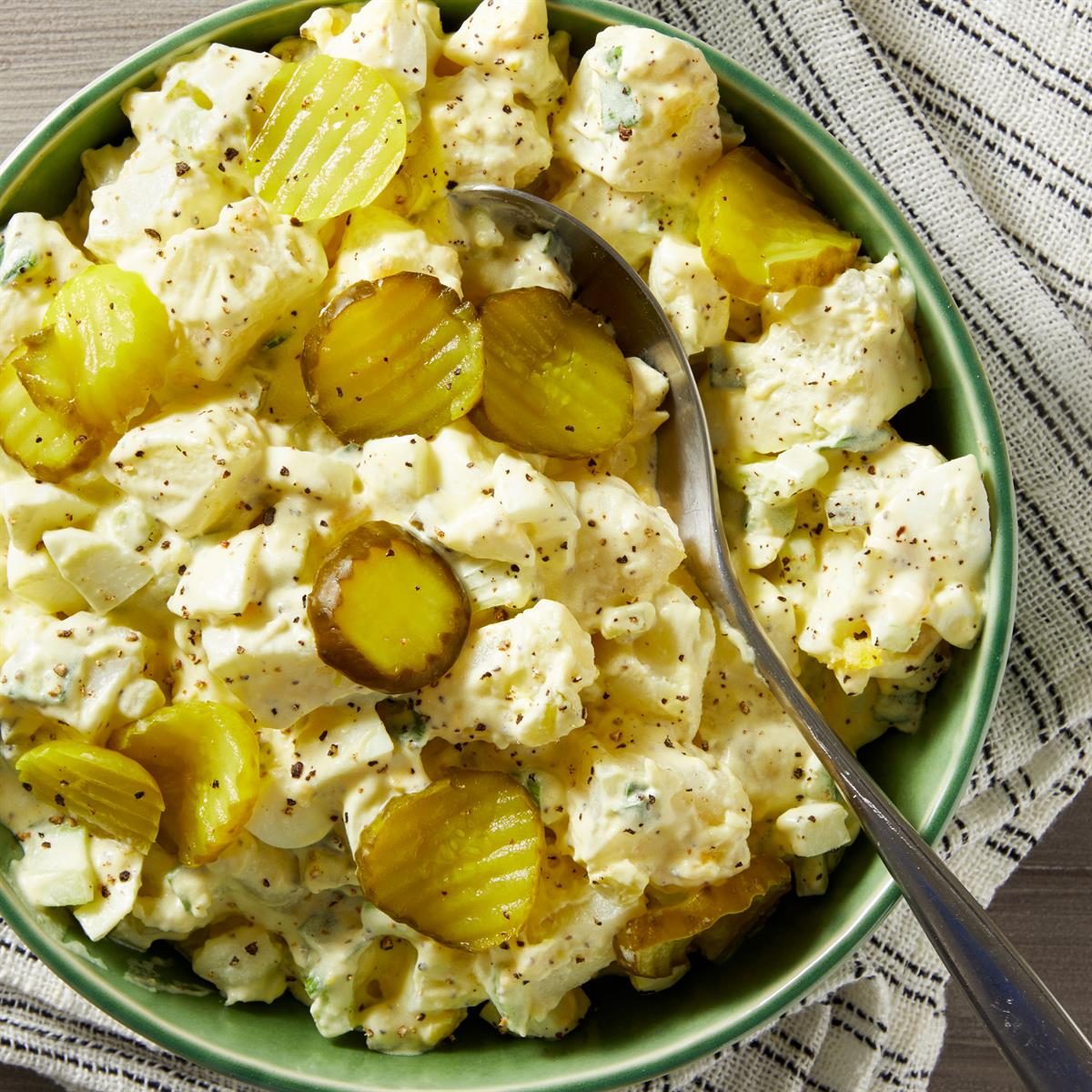 The Ultimate Dill Pickle Potato Salad: A Tangy Twist on a Classic
